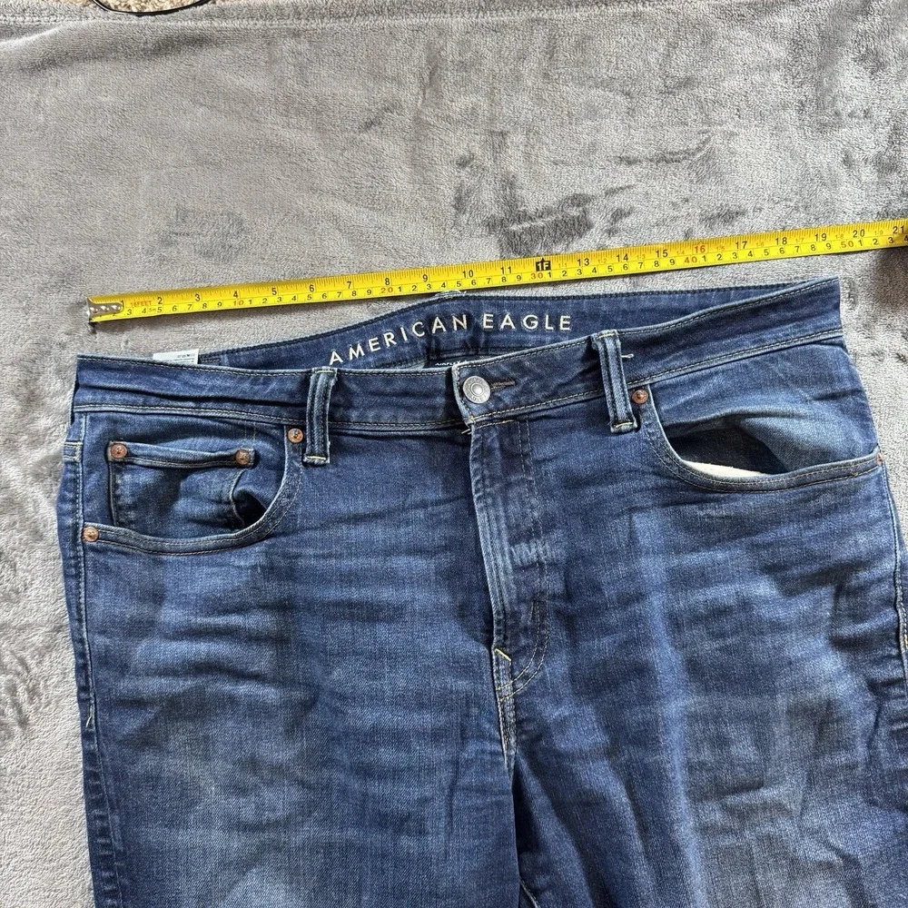 American Eagle AirFlex + Jeans Mens Size 36x30 Blue Slim Straight Stretch Faded‎